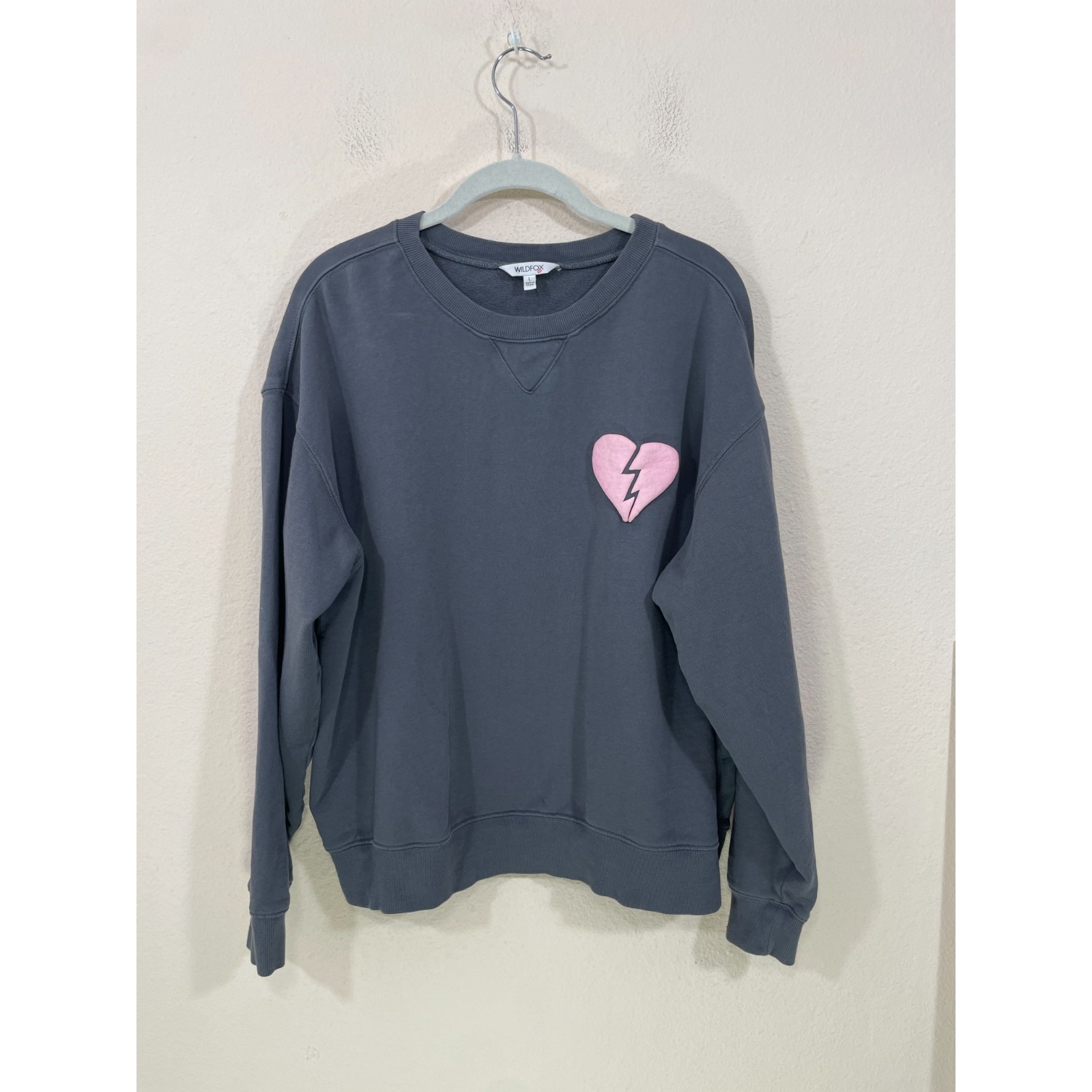 Wildfox Women's Large Pullover Novelty Sweatshirt Gray Pink Heart Wish Saturday